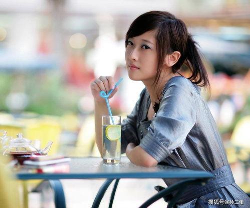 潍坊寿光美女吃瓜事件始末,一场网络狂欢背后的真相与反思