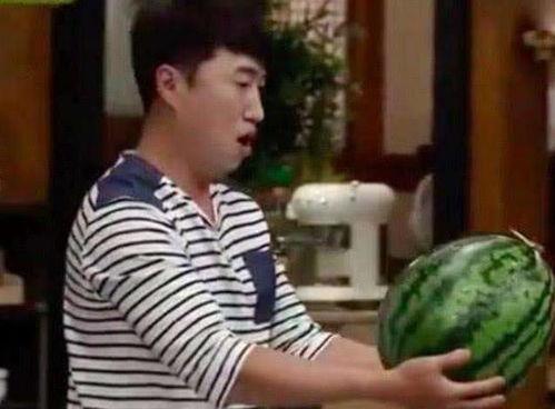 老外吃瓜事件,一场跨国文化的碰撞与解读