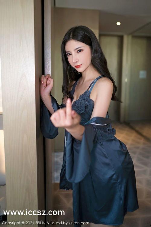 吃瓜事件美女,一场吃瓜引发的时尚风波