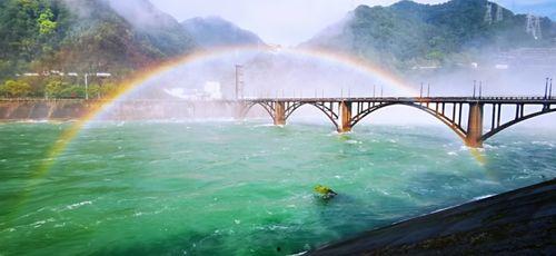 虹山水库吃瓜事件视频大全,视频回顾与热议瞬间