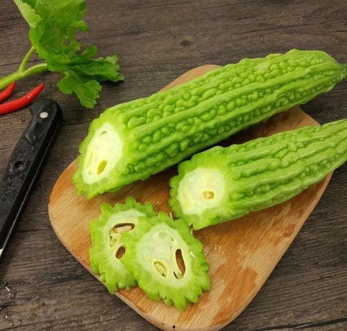 河北吃瓜事件是真的吗,真相揭秘，是真是假？