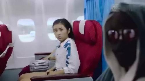 最新空姐吃瓜事件视频,揭秘航班上的惊人一幕